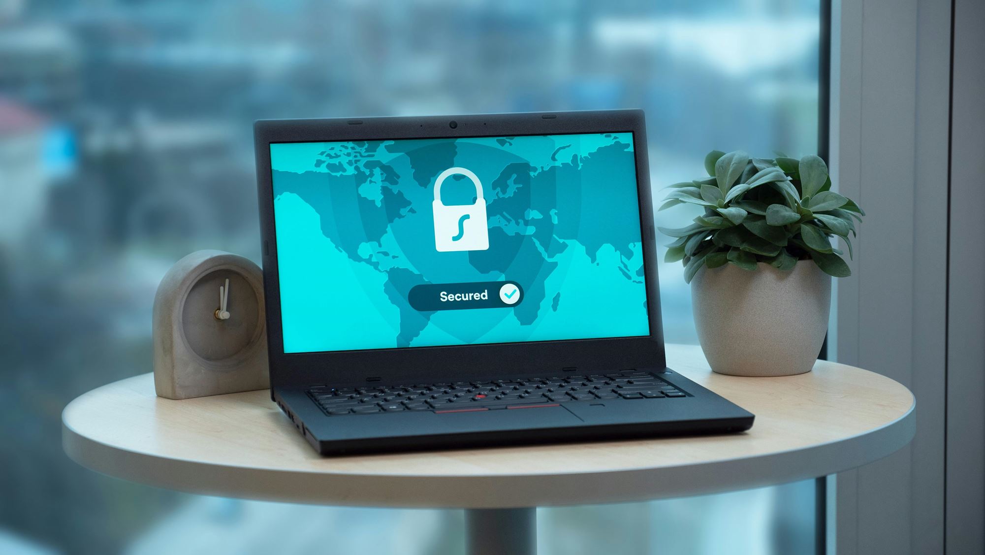 Lavoro da remoto e cybersecurity: 10 strategie essenziali per proteggere la tua azienda